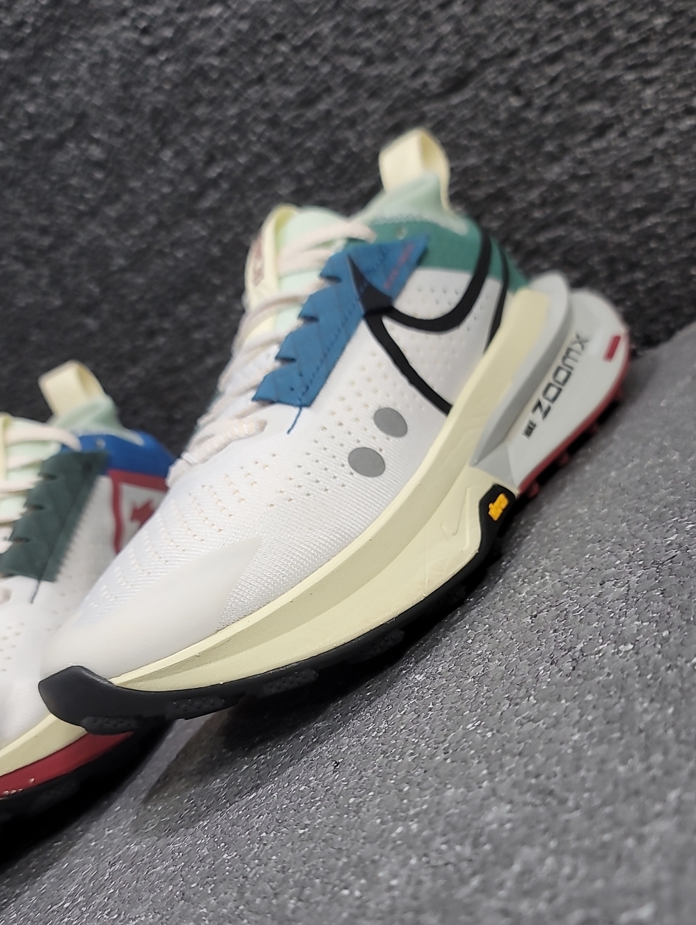 Nike Wmns ZoomX Zegama 2 'Bicoastal Court Blue' Wmns 7 Fast Shipping - Picture 7 of 16